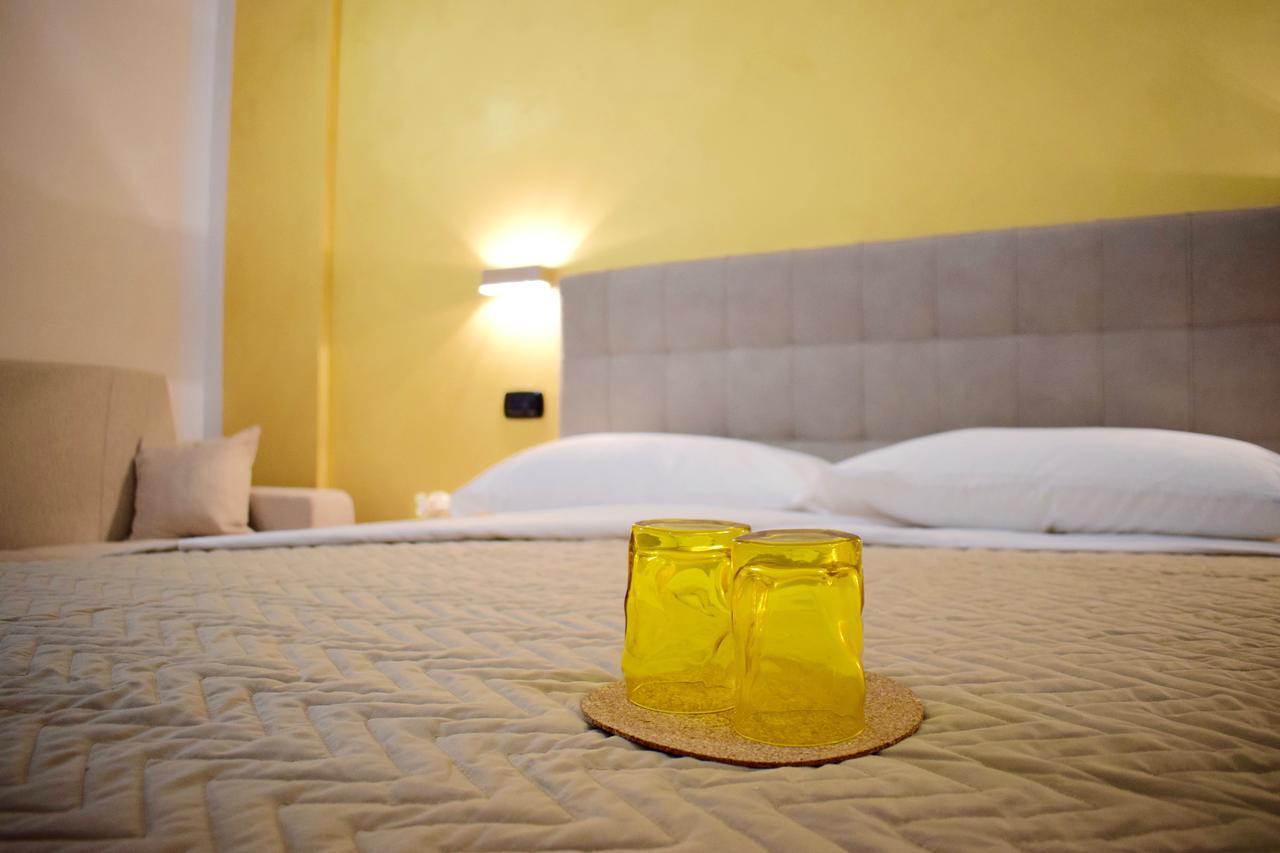 Corallo Rooms Salerno Kültér fotó